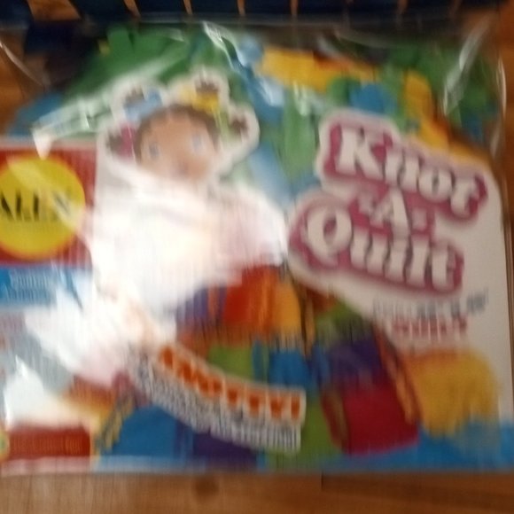 Alex KNOT A QUILT Kit. Brand New! Ages 6 and Up. NEW - Picture 3 of 4